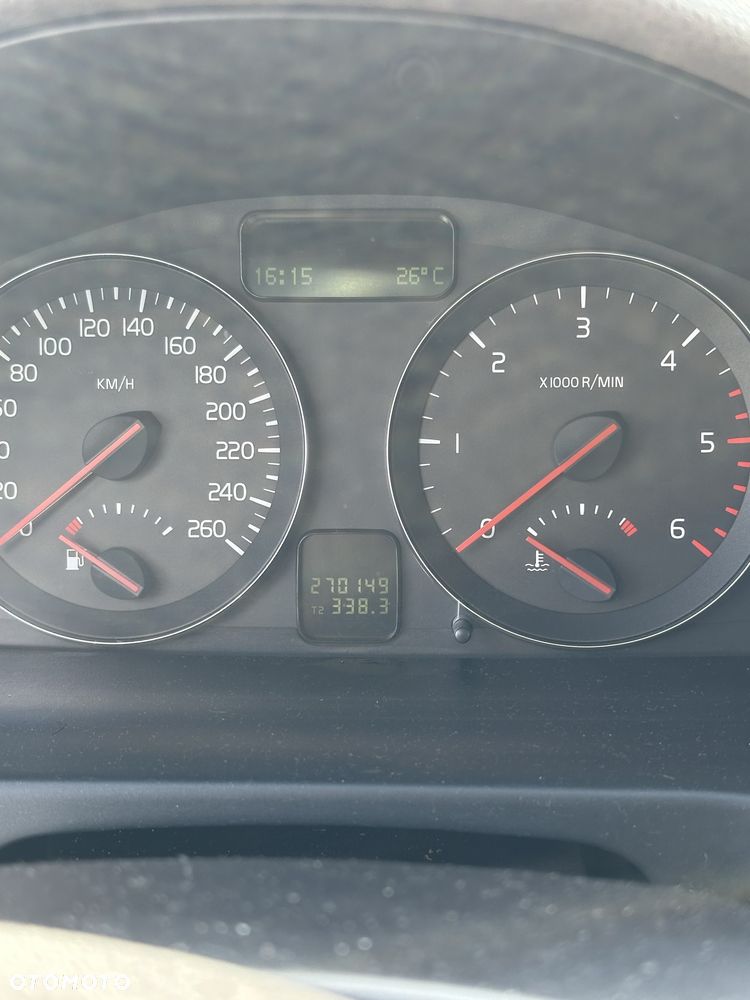 Volvo V50 - 8