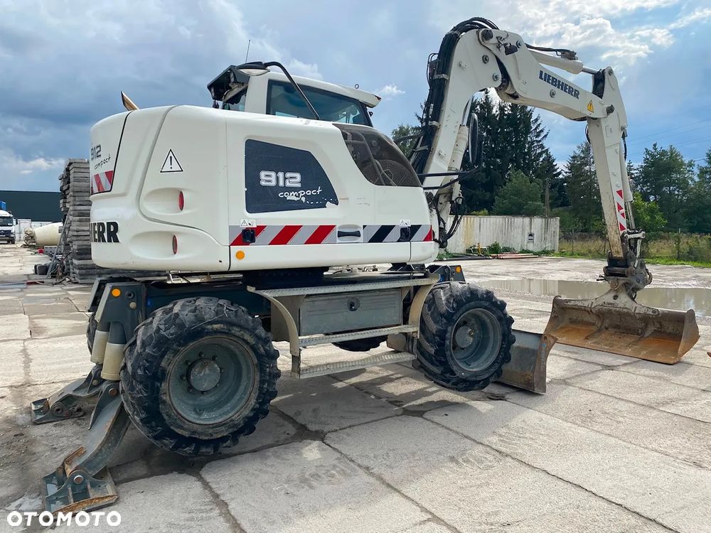Liebherr A 912 Compact Litronic 2 Łyżki + Widły - 8