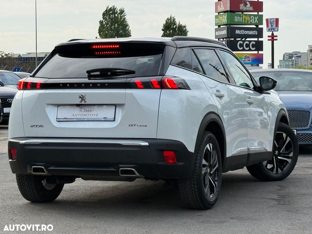 Peugeot 2008 1.2 L PureTech STT EAT8 GT Line - 10