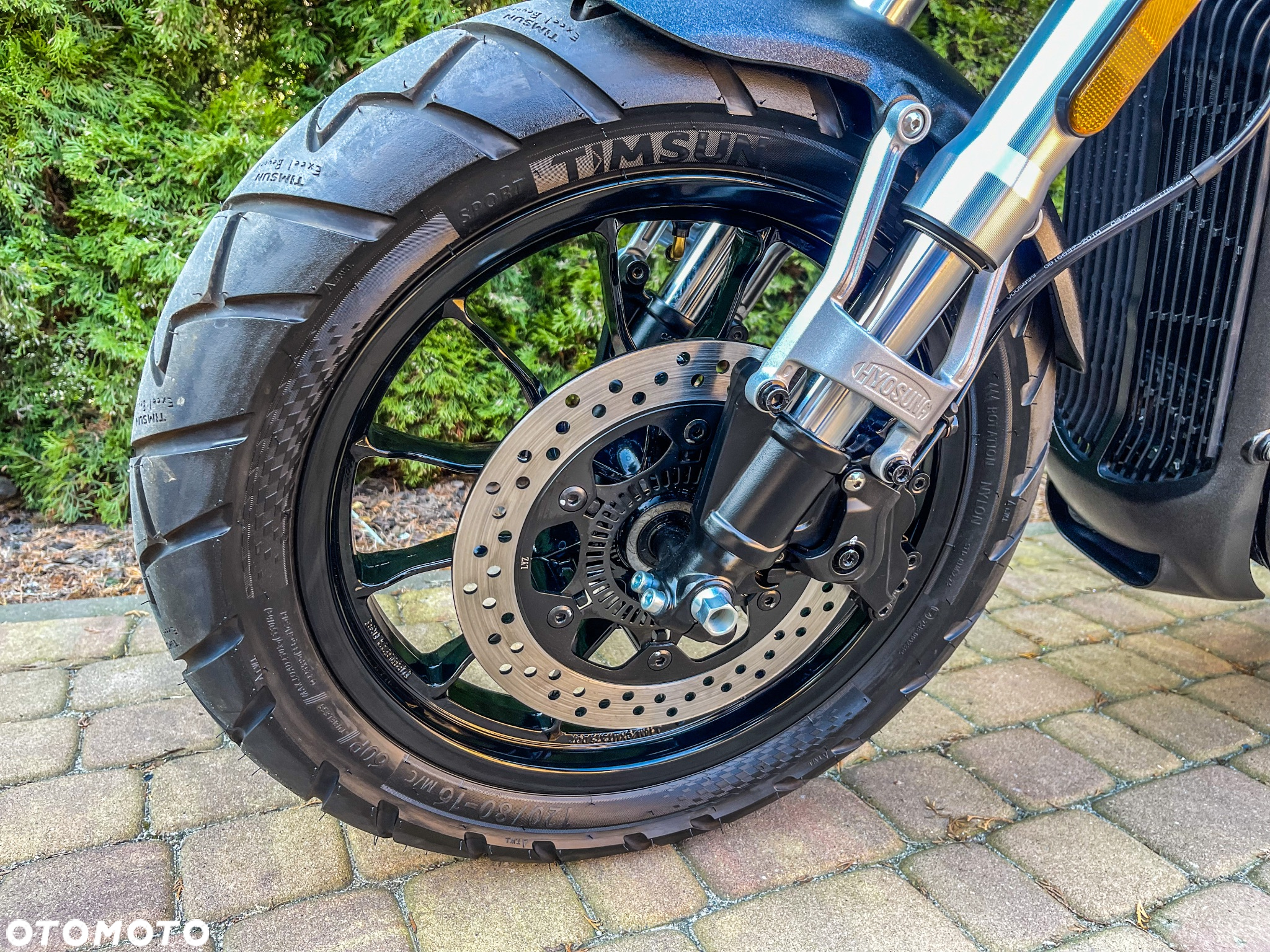 Hyosung GV - 25