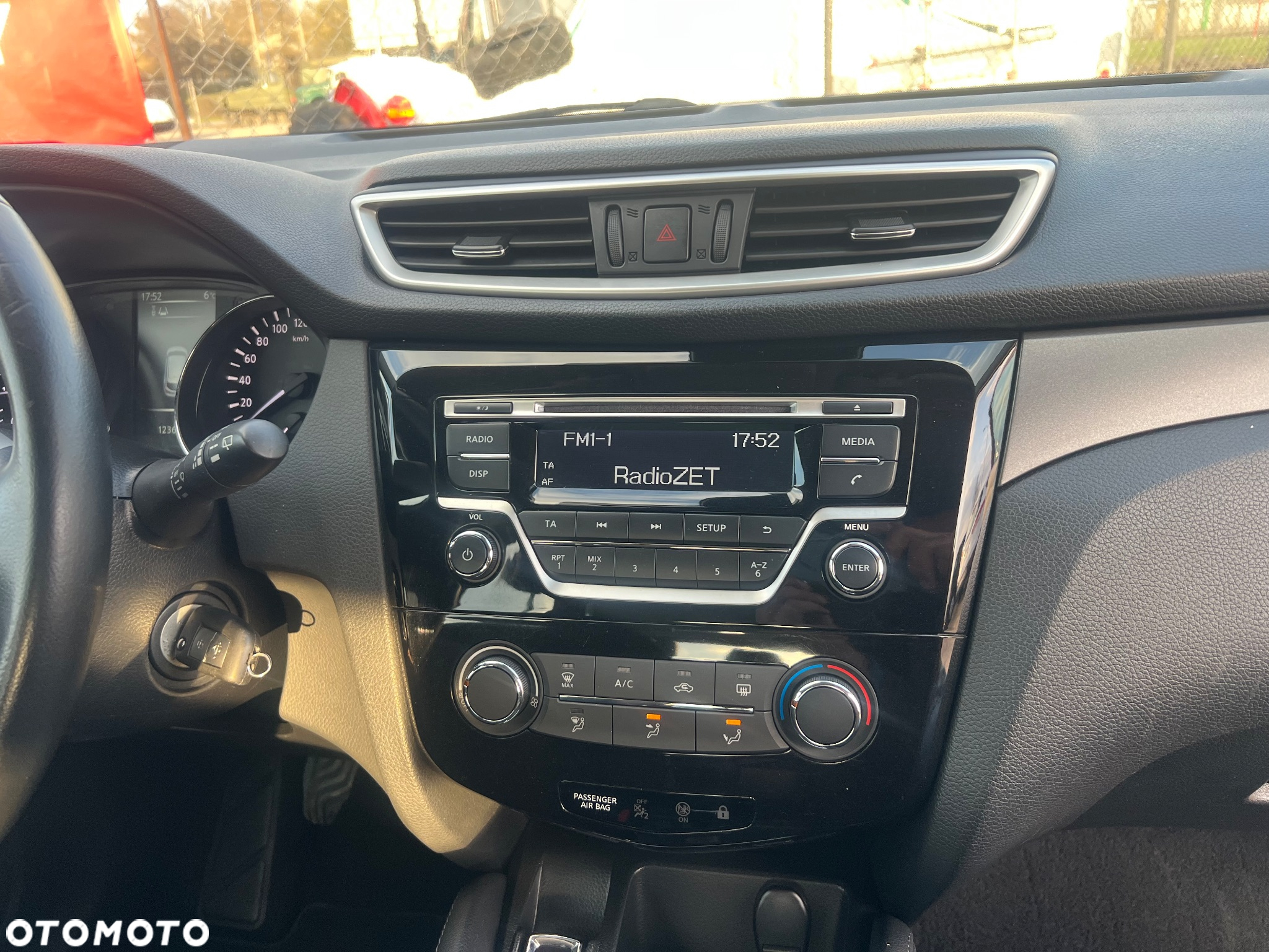 Nissan Qashqai 1.2 DIG-T Tekna - 16