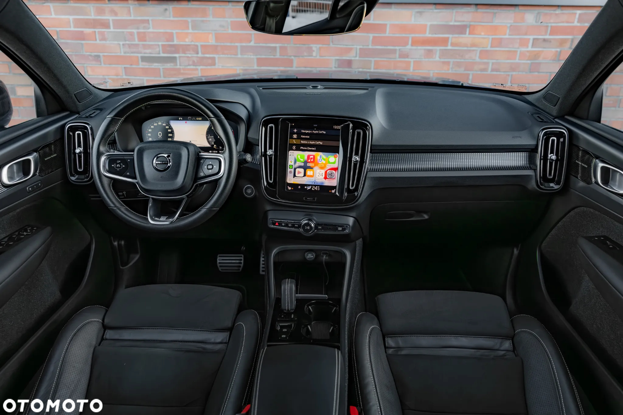 Volvo XC 40 D3 AWD R-Design - 4