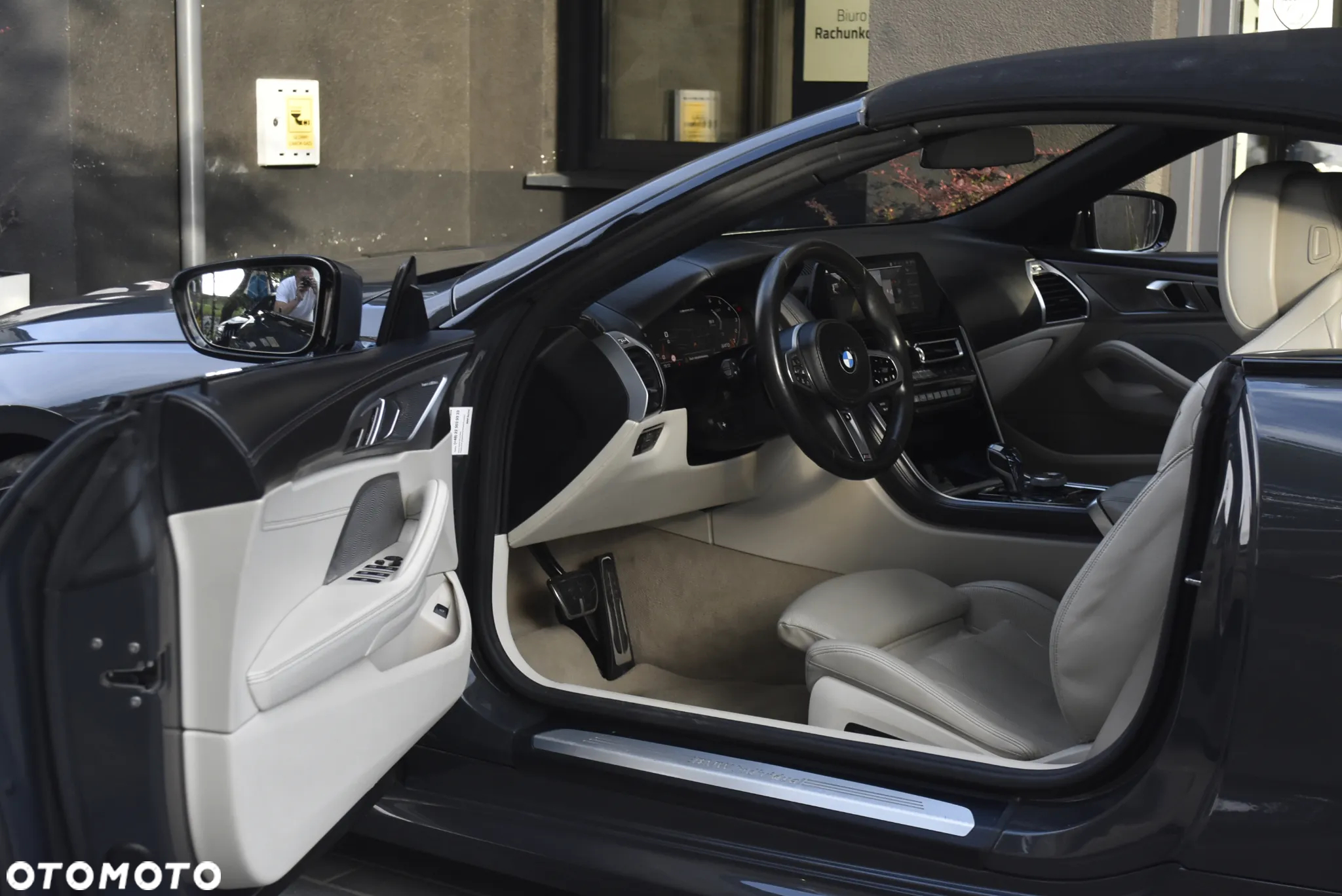BMW Seria 8 M850i xDrive Cabrio - 11