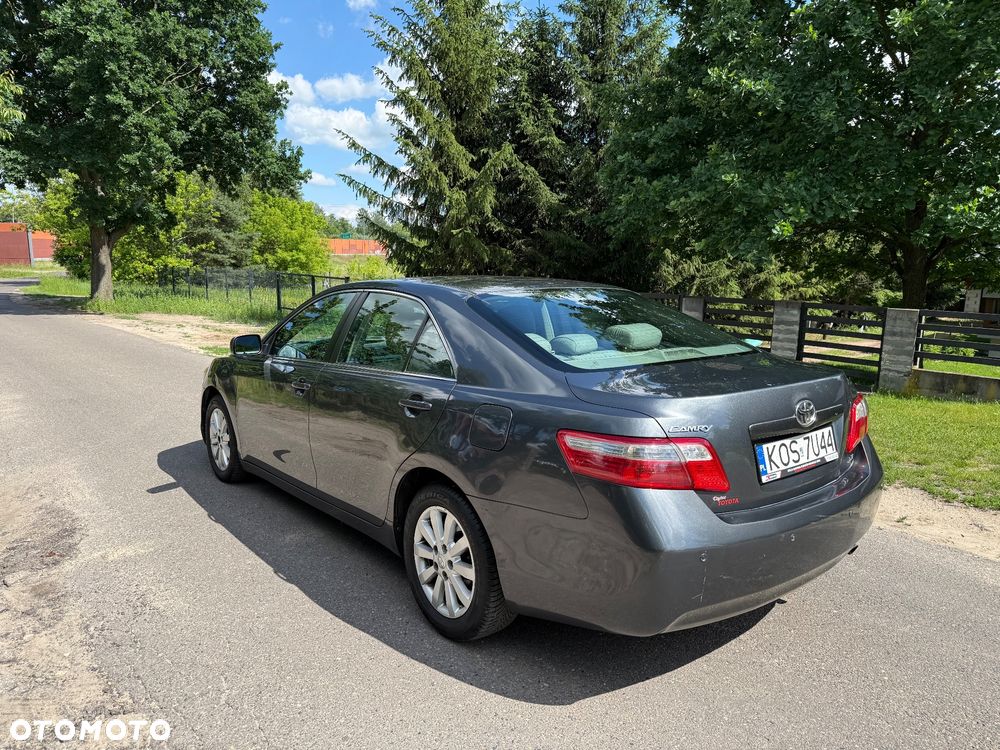 Toyota Camry 2.4 SE - 4