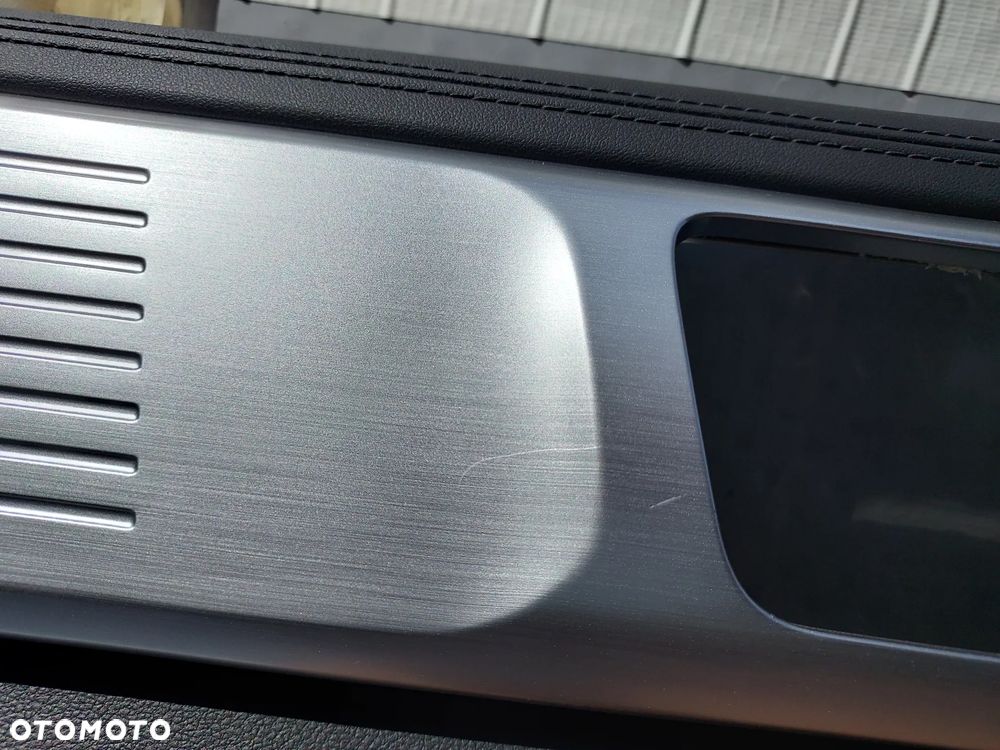 Boczek drzwi PP Santa FE V 82308P6000 - 5