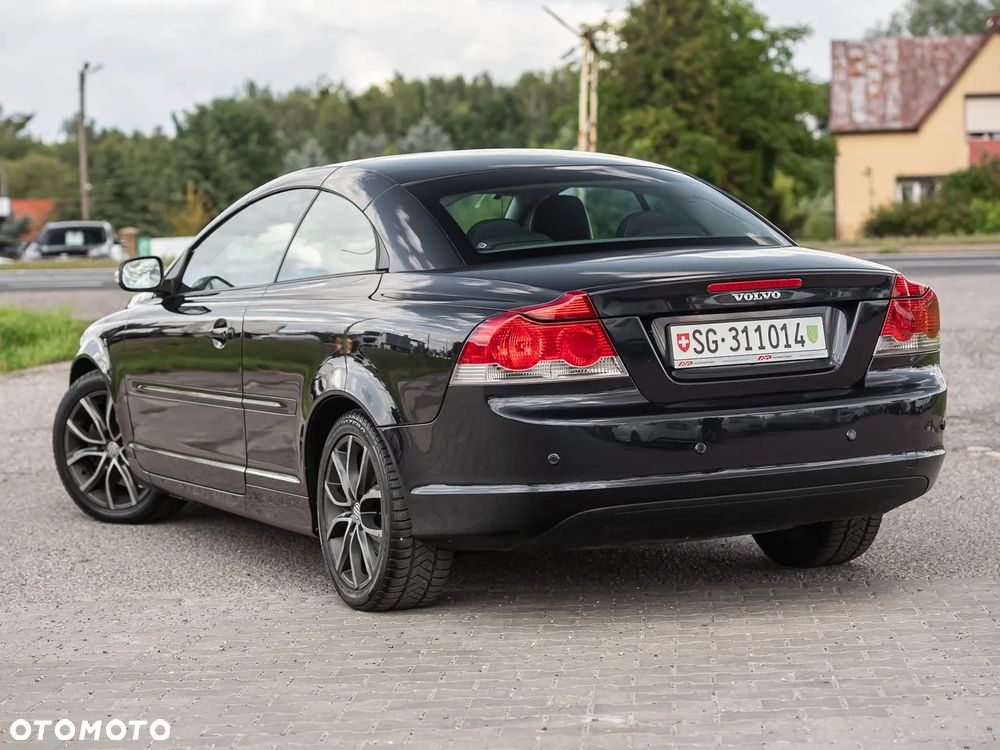Volvo C70 2.4i Momentum - 12