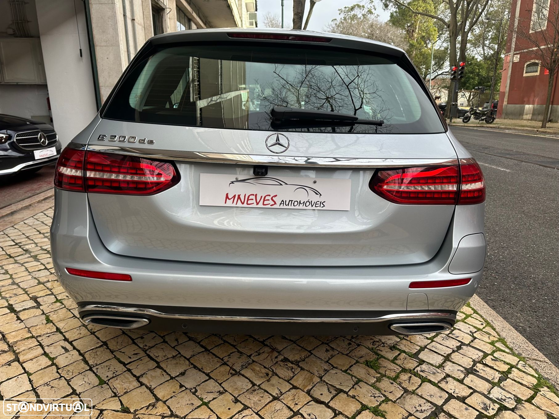 Mercedes-Benz E 300 de Avantgarde - 4