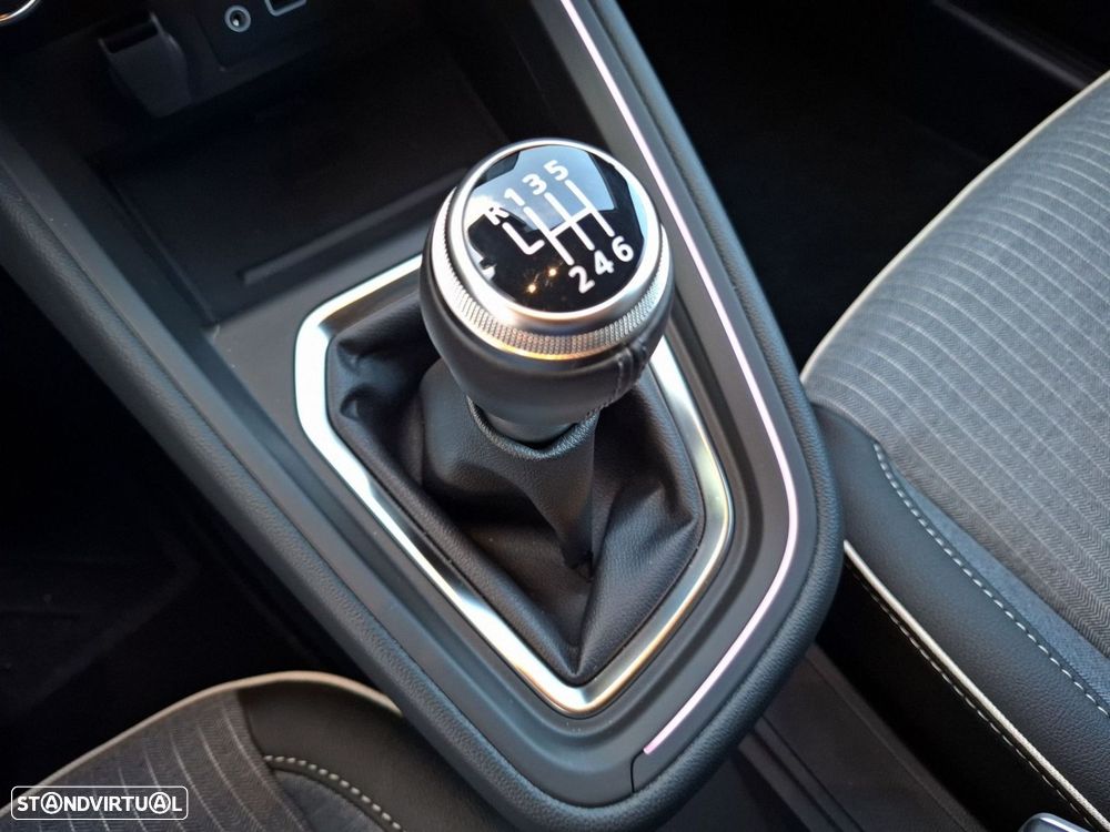 Renault Clio 1.0 TCe Techno - 15