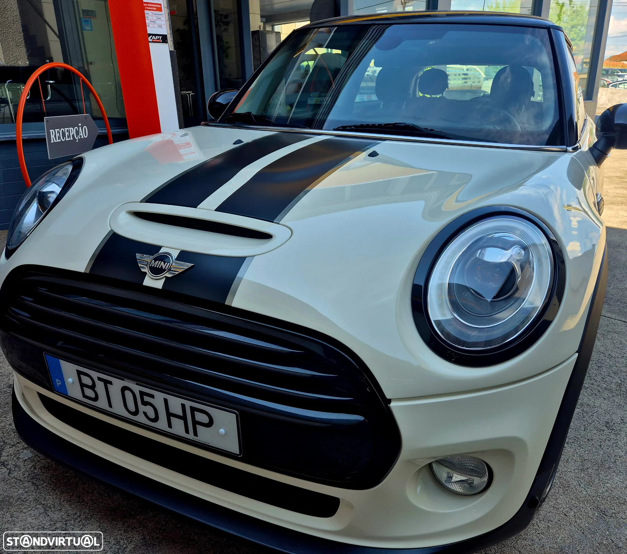 MINI 3 Portas Cooper Auto - 22