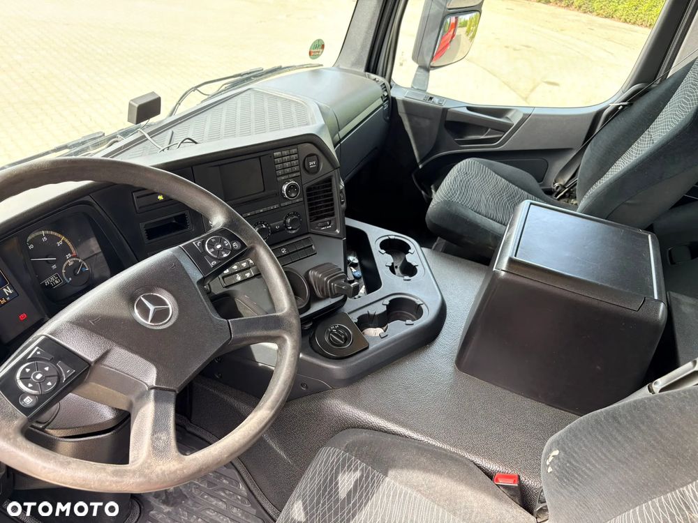Mercedes-Benz AROCS 3243 8x4 WYWROTKA TRÓJSTRONNA Z BORDMATIKIEM - 21