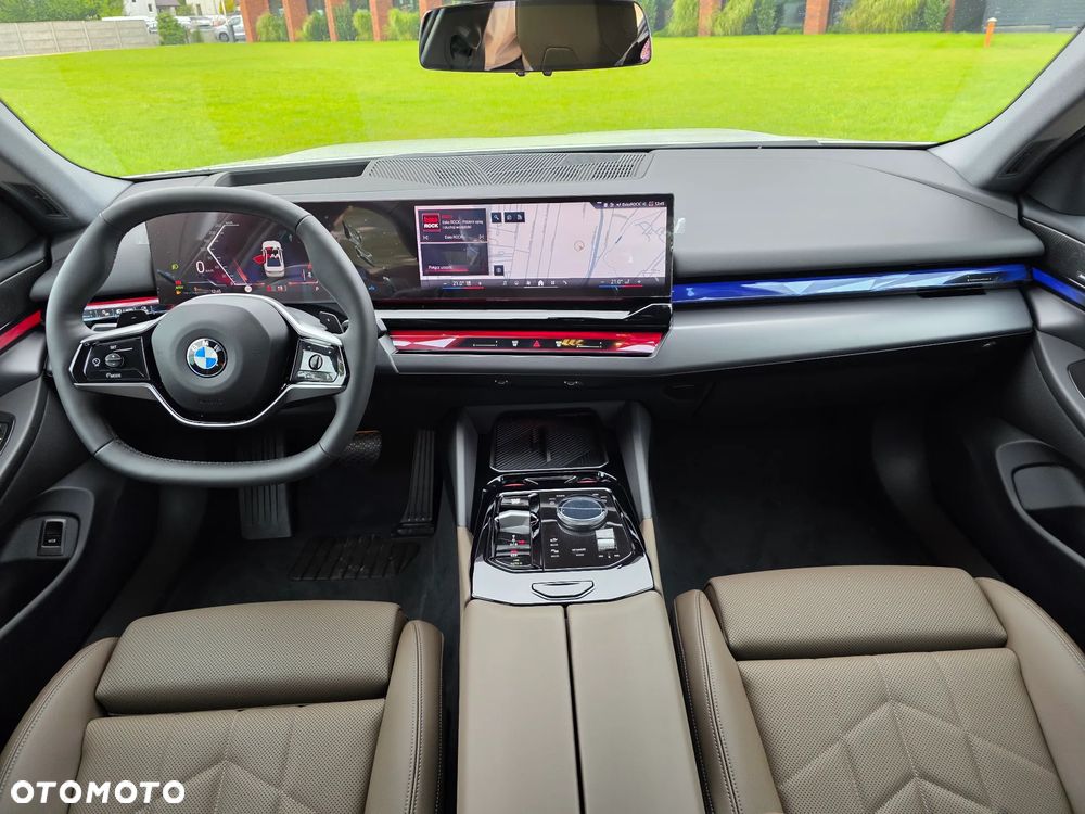 BMW Seria 5 520d mHEV M Sport - 13