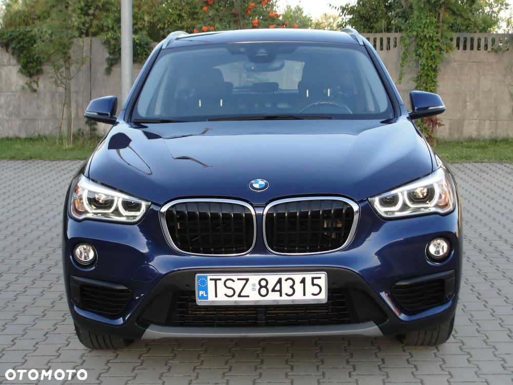 BMW X1 sDrive18d xLine - 9