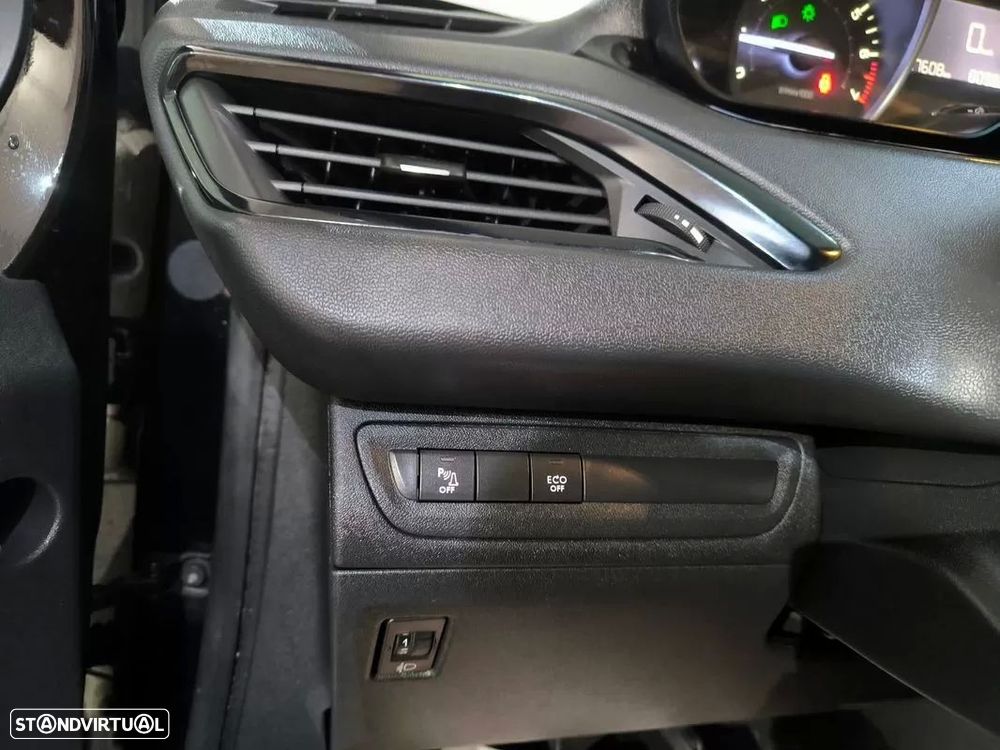 Peugeot 208 1.2 PureTech Style - 19