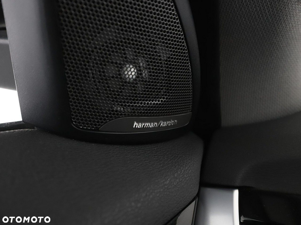 BMW X1 sDrive18d Advantage - 33