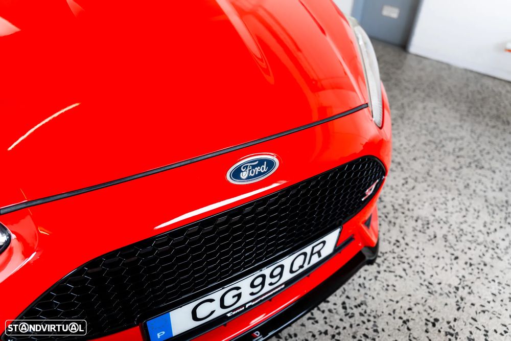 Ford Fiesta 1.6 EcoBoost ST - 43