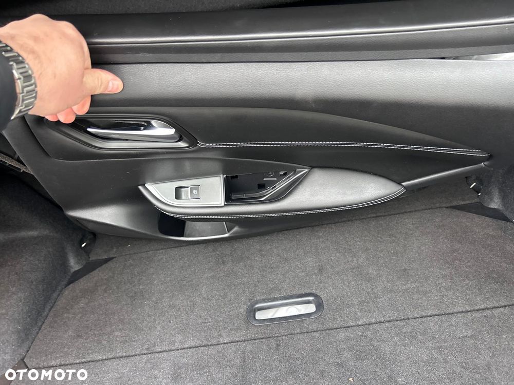 Nissan Qashqai 1.3 DIG-T MHEV N-Connecta Xtronic - 26