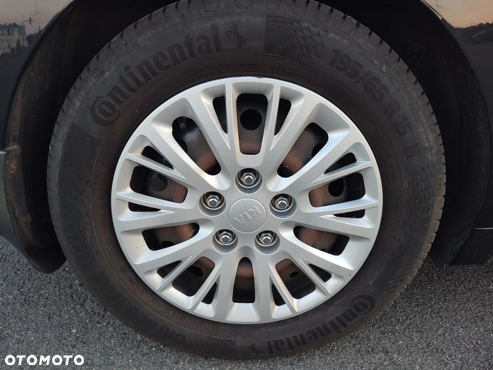 Kia Ceed 1.6 GDI Business Line - 16