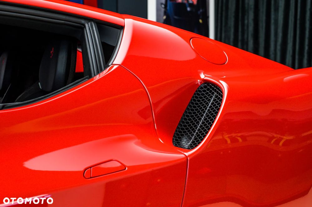 Ferrari 296 GTB - 21