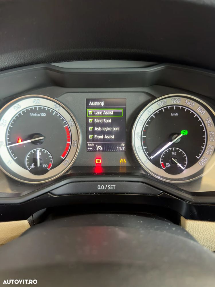 Skoda Superb 2.0 TSI DSG 4X4 Laurin & Klement - 15