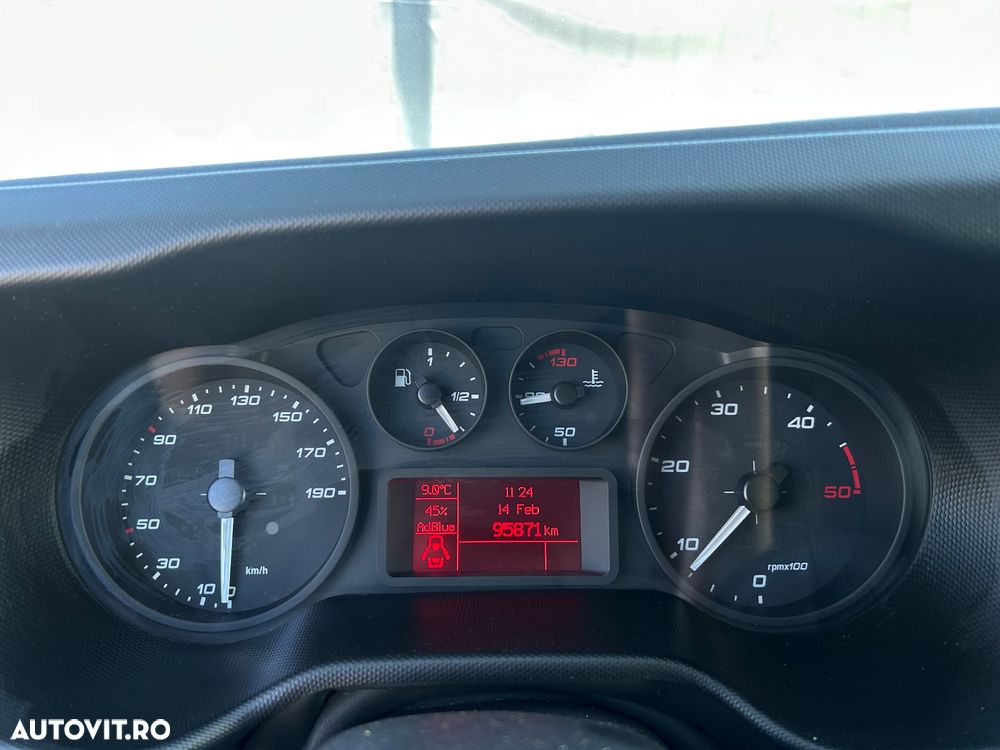 Iveco 3.0 D ABROLLKIPPER Lift Truck 3.5 tone - 29