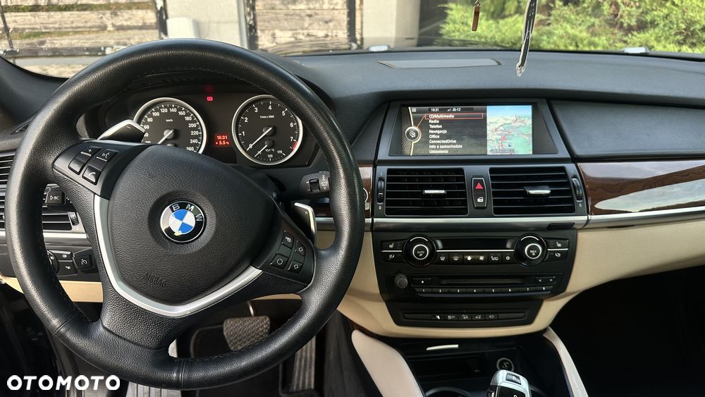 BMW X6 - 13