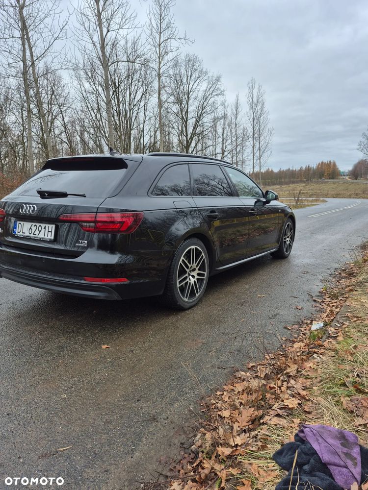 Audi A4 Avant 2.0 TDI S tronic quattro - 17