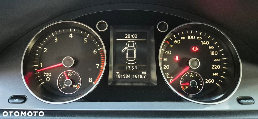 Volkswagen Passat 1.4 TSI BMT Comfortline - 16