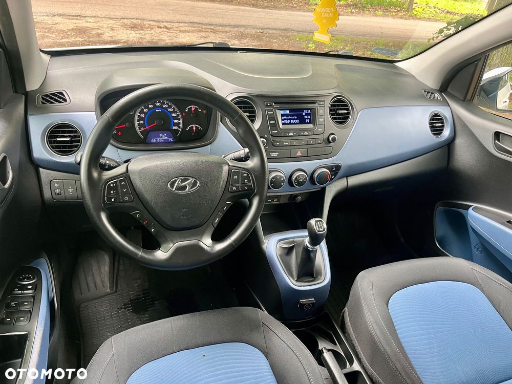 Hyundai i10 1.1 FIFA WM Edition - 7