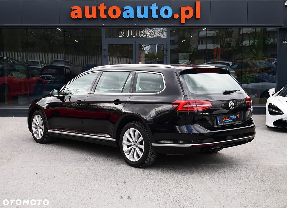 Volkswagen Passat - 19