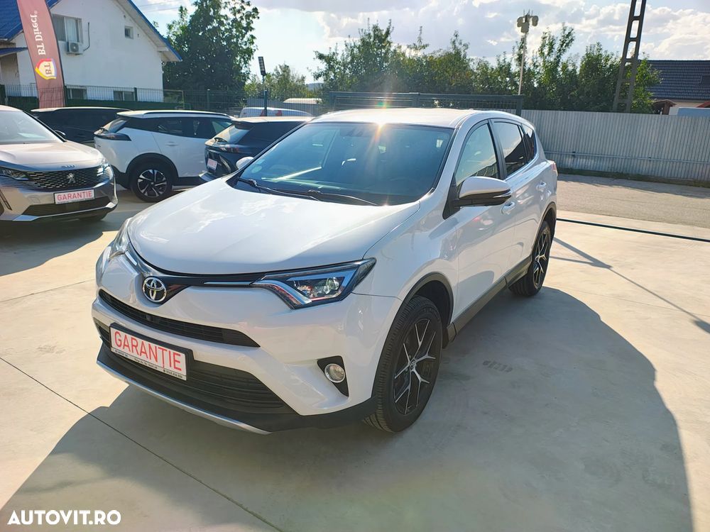 Toyota RAV4 2.0 D-4D 4x2 Start-Stop Executive - 19
