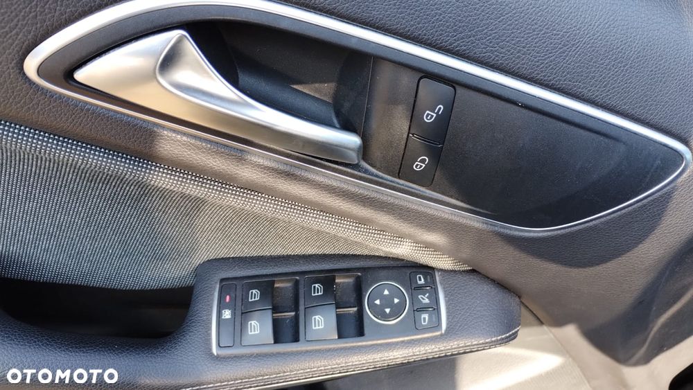 Mercedes-Benz Klasa A 160 CDI Style - 6