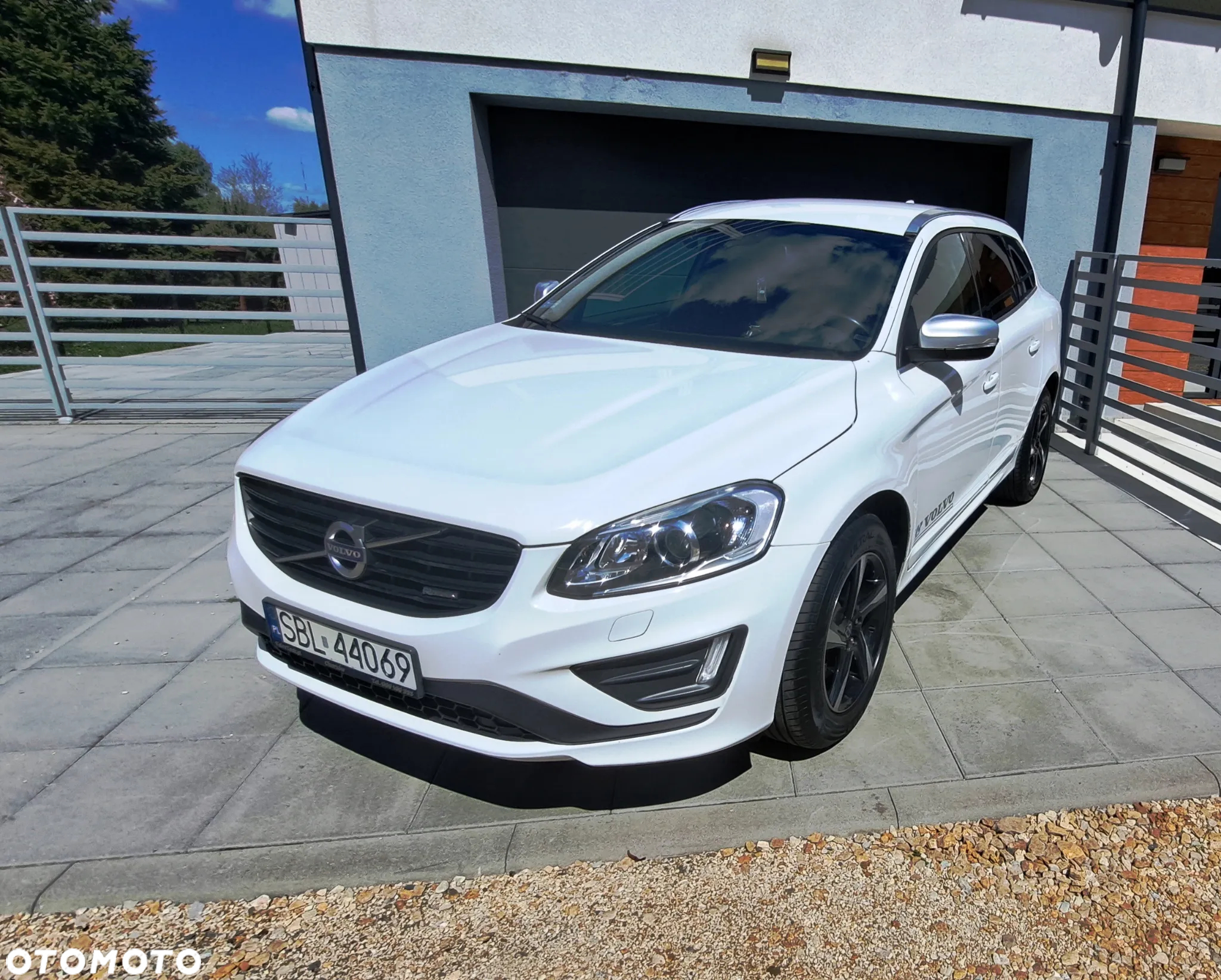 Volvo XC 60 D4 Drive-E Momentum - 9