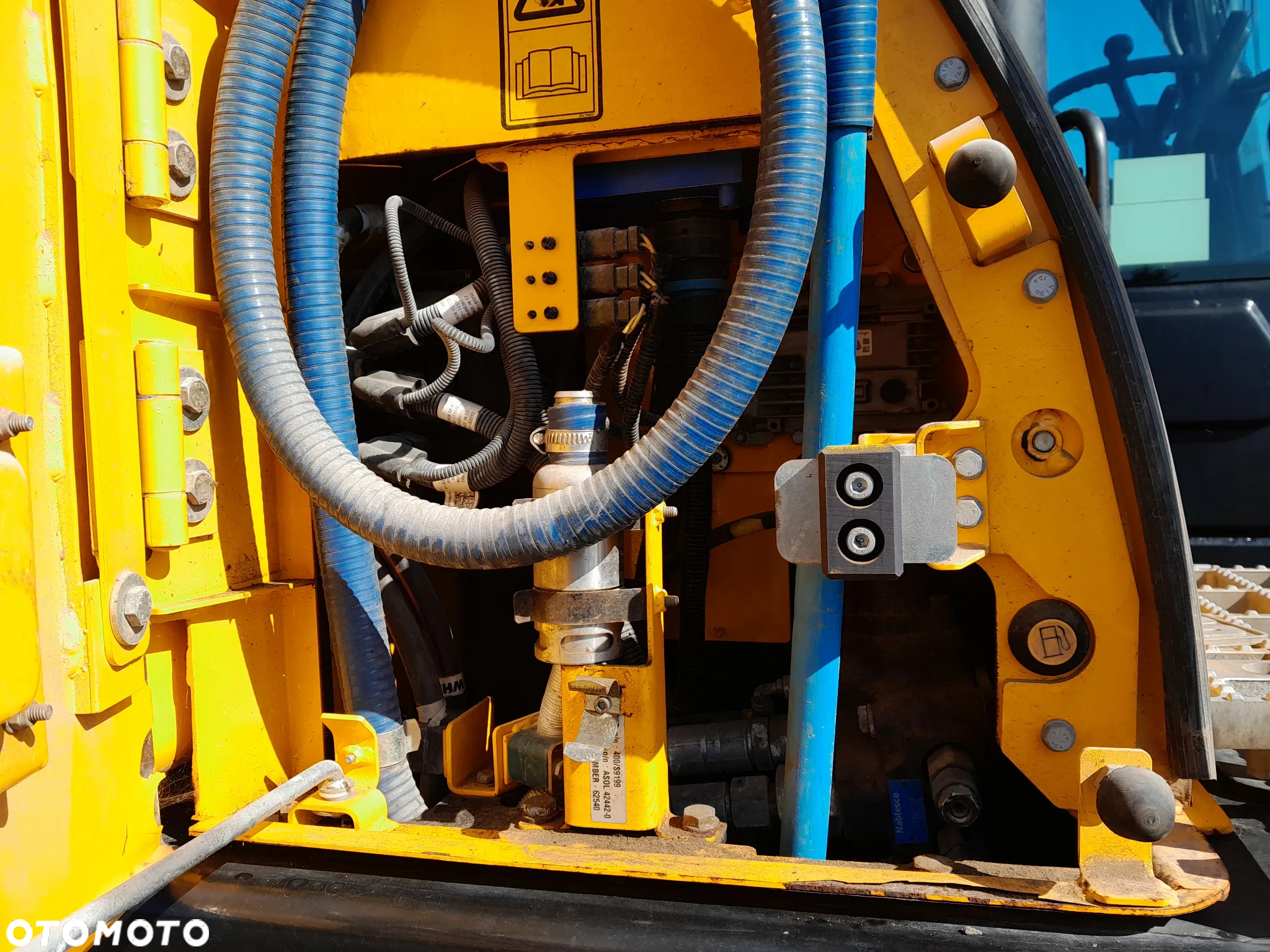 JCB JS145W - 25