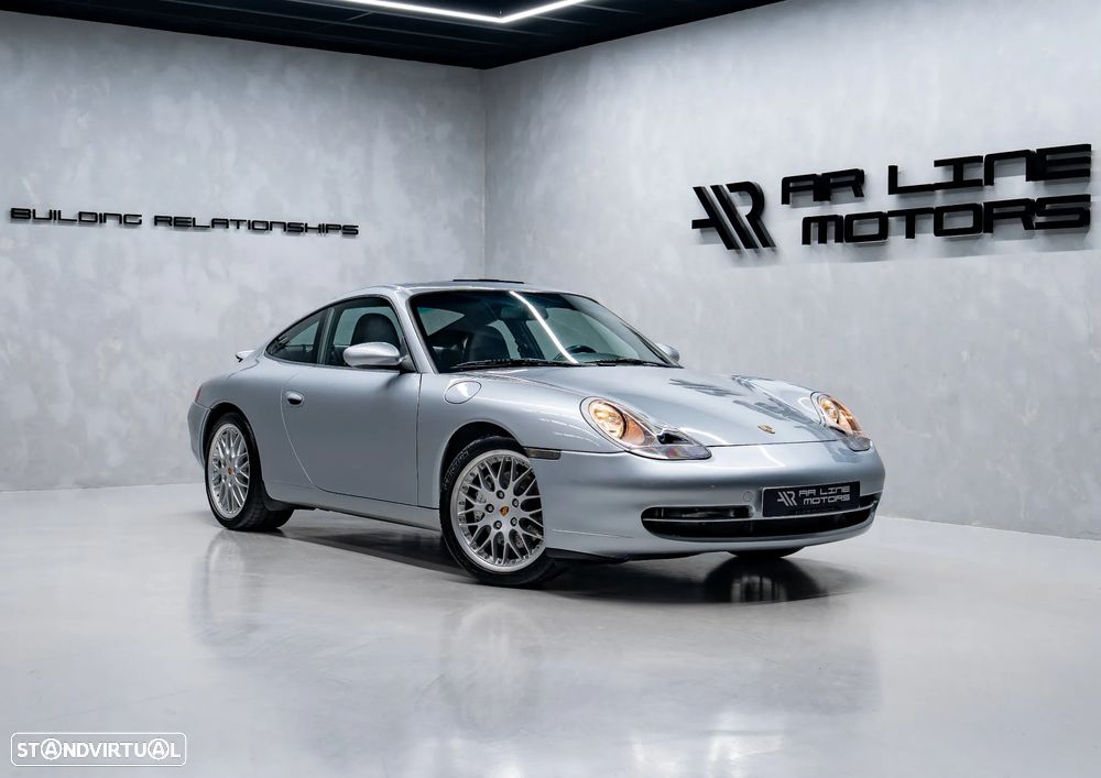 Porsche 911 (996) Carrera 4 Coupé - 2