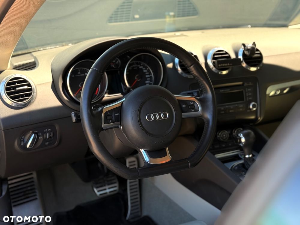 Audi TT Coupé - 9