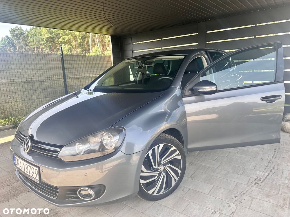 Volkswagen Golf 2.0 TDI Highline - 27