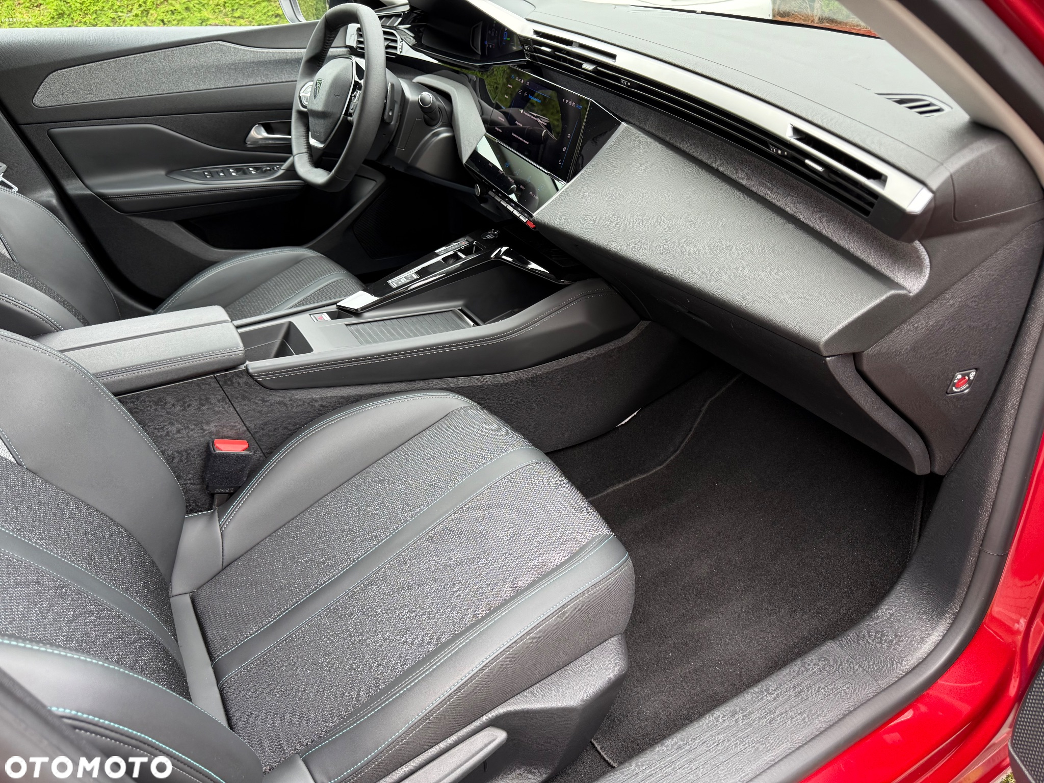 Peugeot 308 1.6 Hybrid PHEV GT Pack EAT8 - 12
