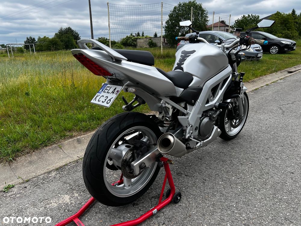 Suzuki SV - 6