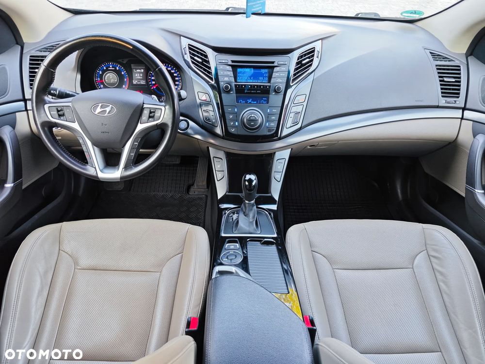 Hyundai i40 2.0 Automatik Premium - 31
