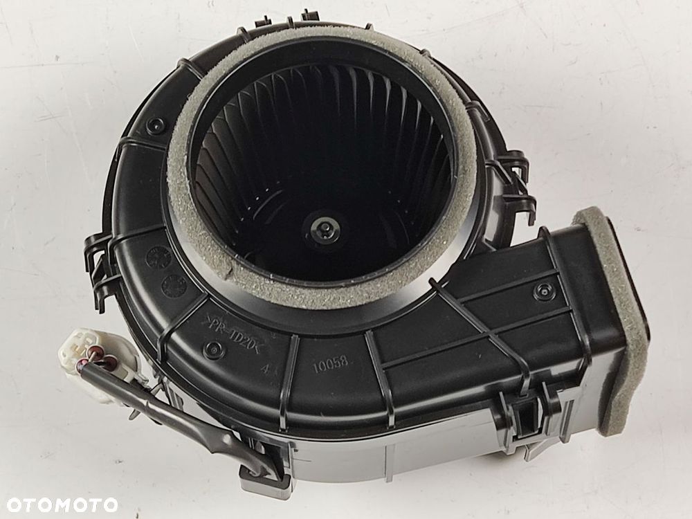 LEXUS ES 300h gen VII 18-21r Wentylator Hybrydy - 2