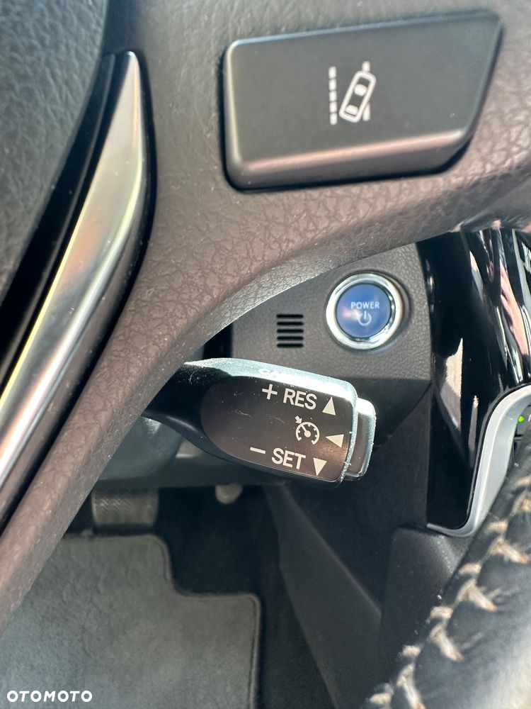 Toyota Auris Hybrid 135 Premium - 16