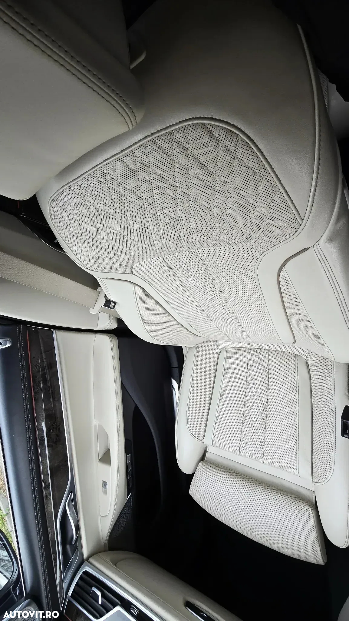 BMW Seria 7 740d xDrive - 26