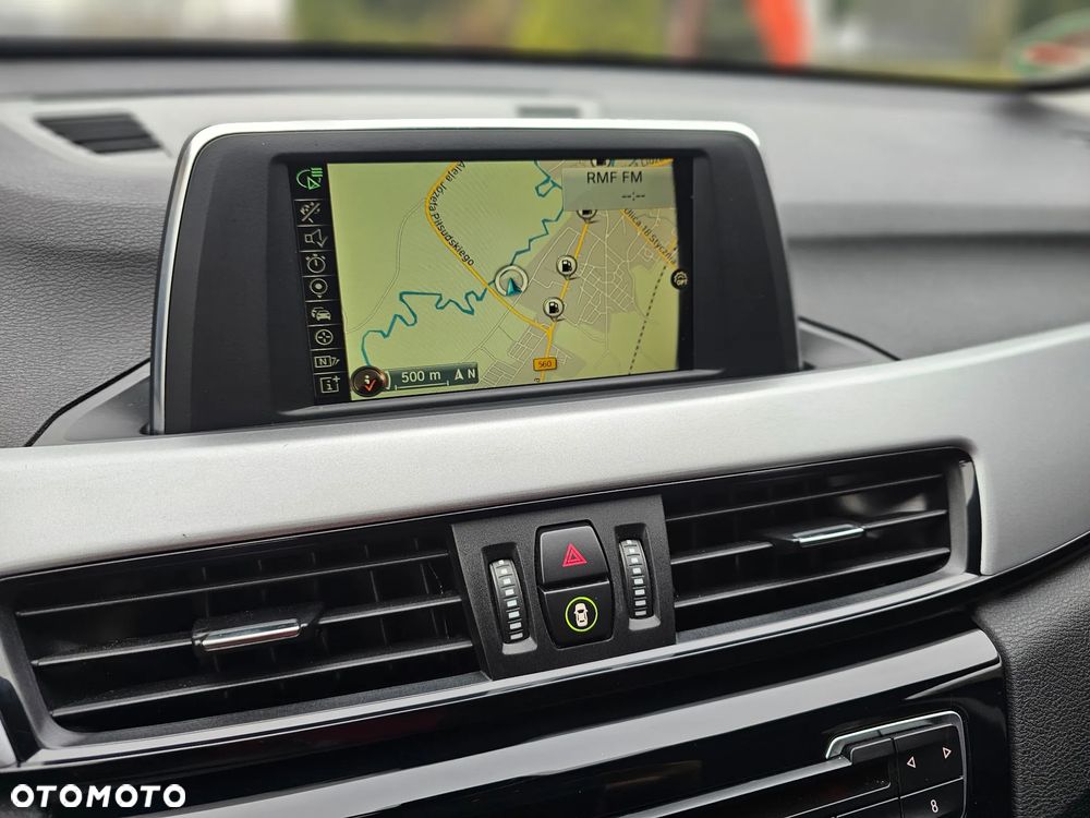 BMW X1 sDrive18d Sport Line sport - 14