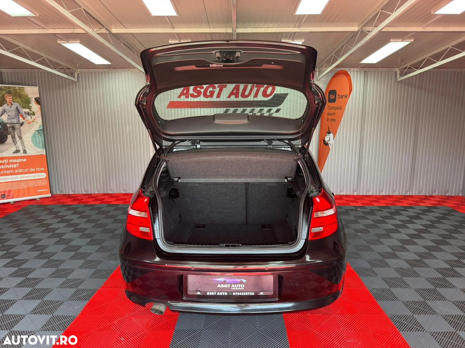BMW Seria 1 - 18
