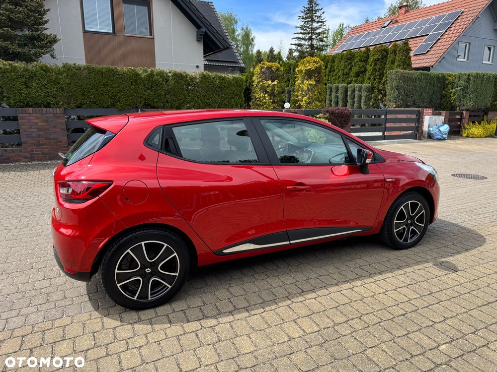 Renault Clio - 2