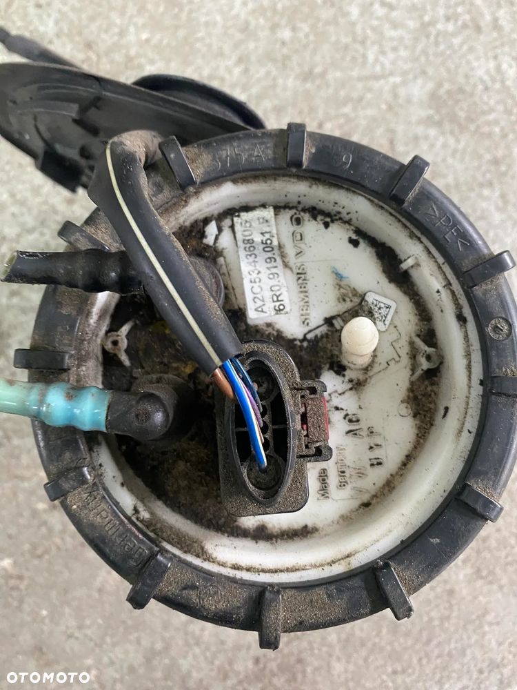 VW POLO 1.2B POMPA PALIWA 6R0919051 - 2