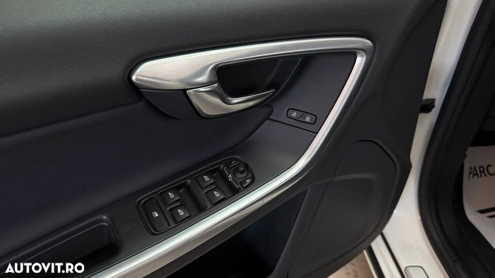 Volvo V60 - 26
