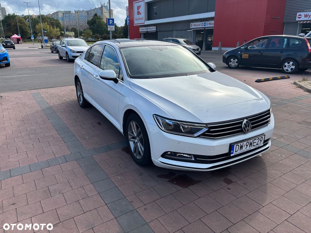 Volkswagen Passat - 5