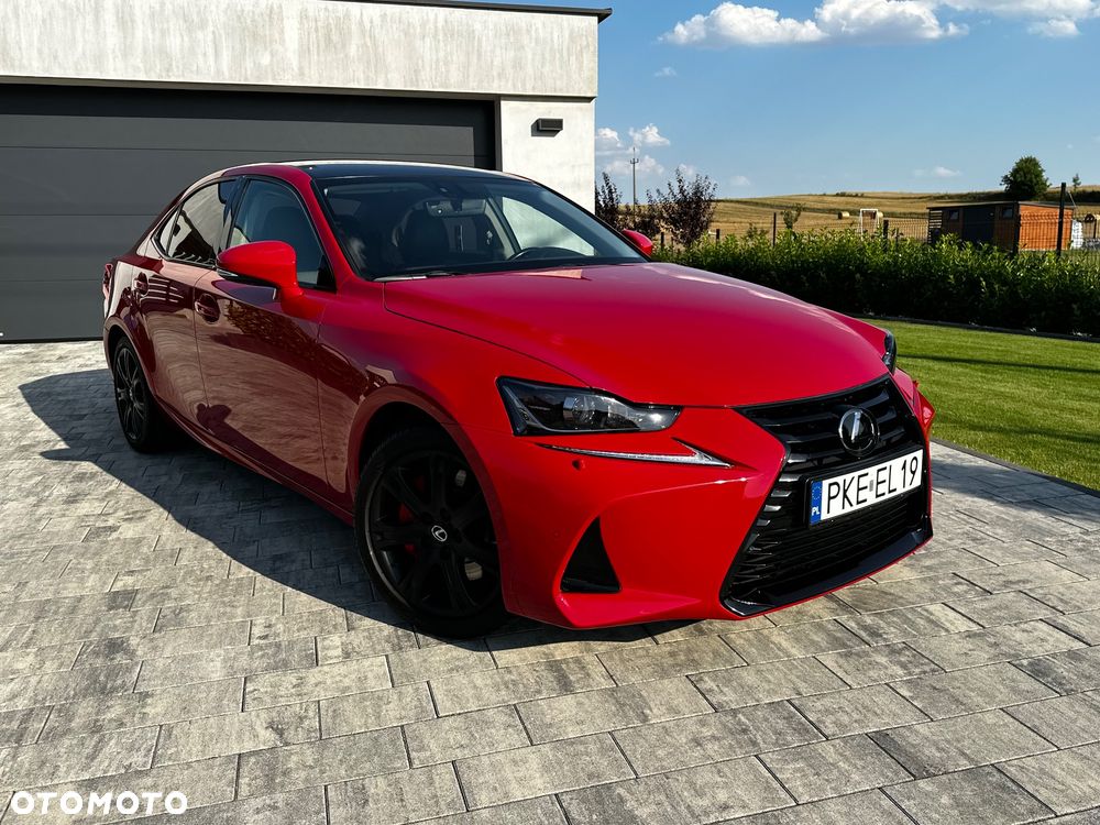 Lexus IS - 7