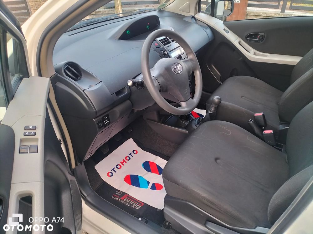 Toyota Yaris 1.0 VVT-i Cool - 8